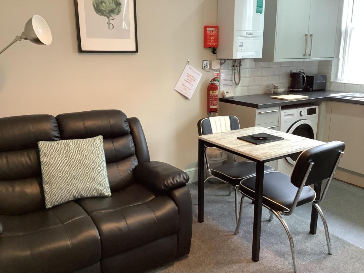 Jeffersons Hotel & Serviced Apartments (Adults Only) Barrow-in-Furness Bagian luar foto