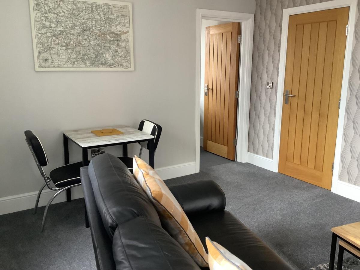 Jeffersons Hotel & Serviced Apartments (Adults Only) Barrow-in-Furness Bagian luar foto
