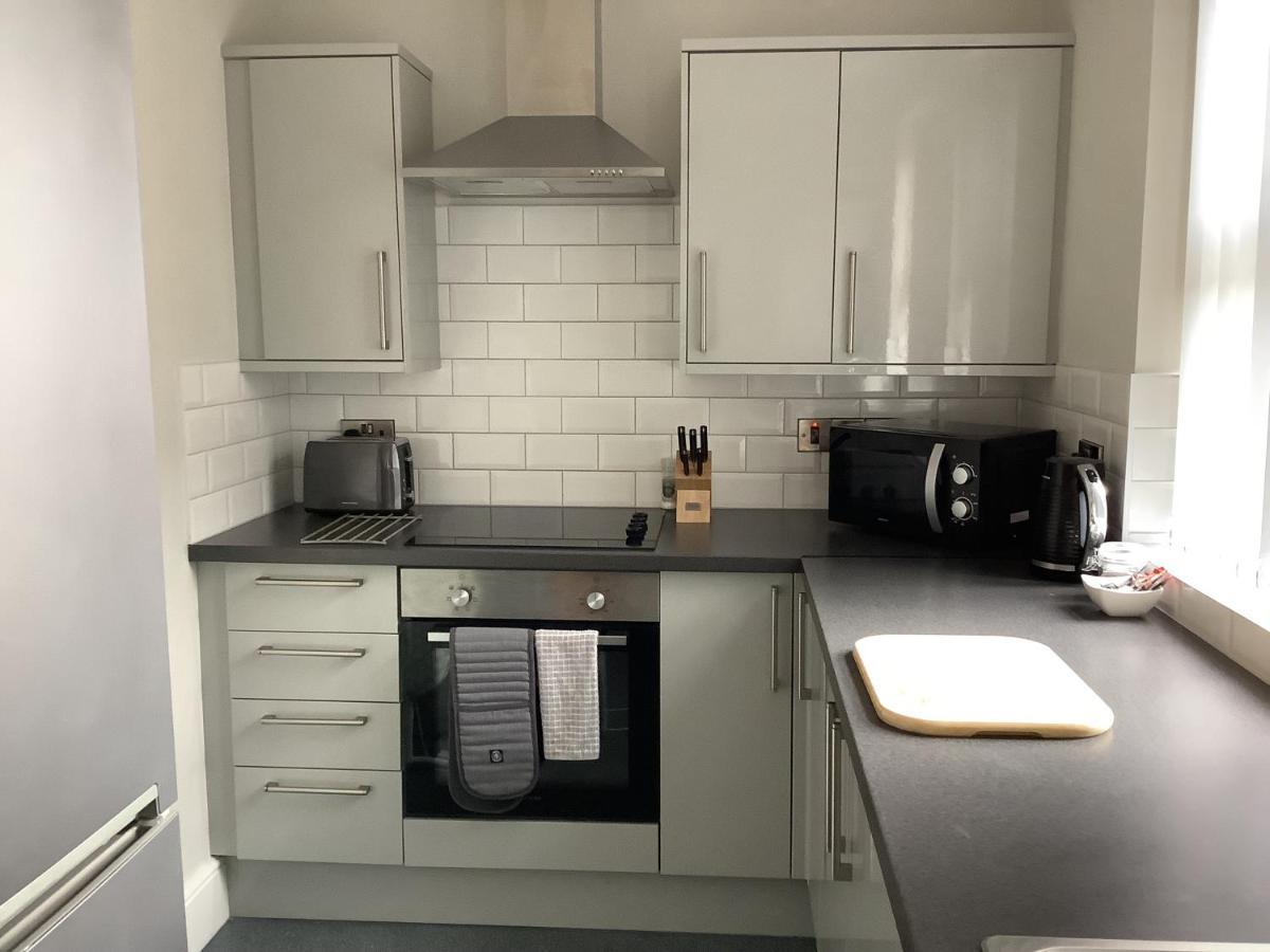 Jeffersons Hotel & Serviced Apartments (Adults Only) Barrow-in-Furness Bagian luar foto
