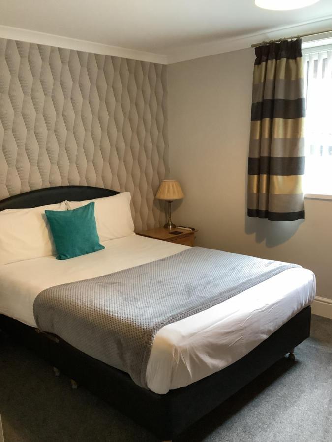 Jeffersons Hotel & Serviced Apartments (Adults Only) Barrow-in-Furness Ruang foto