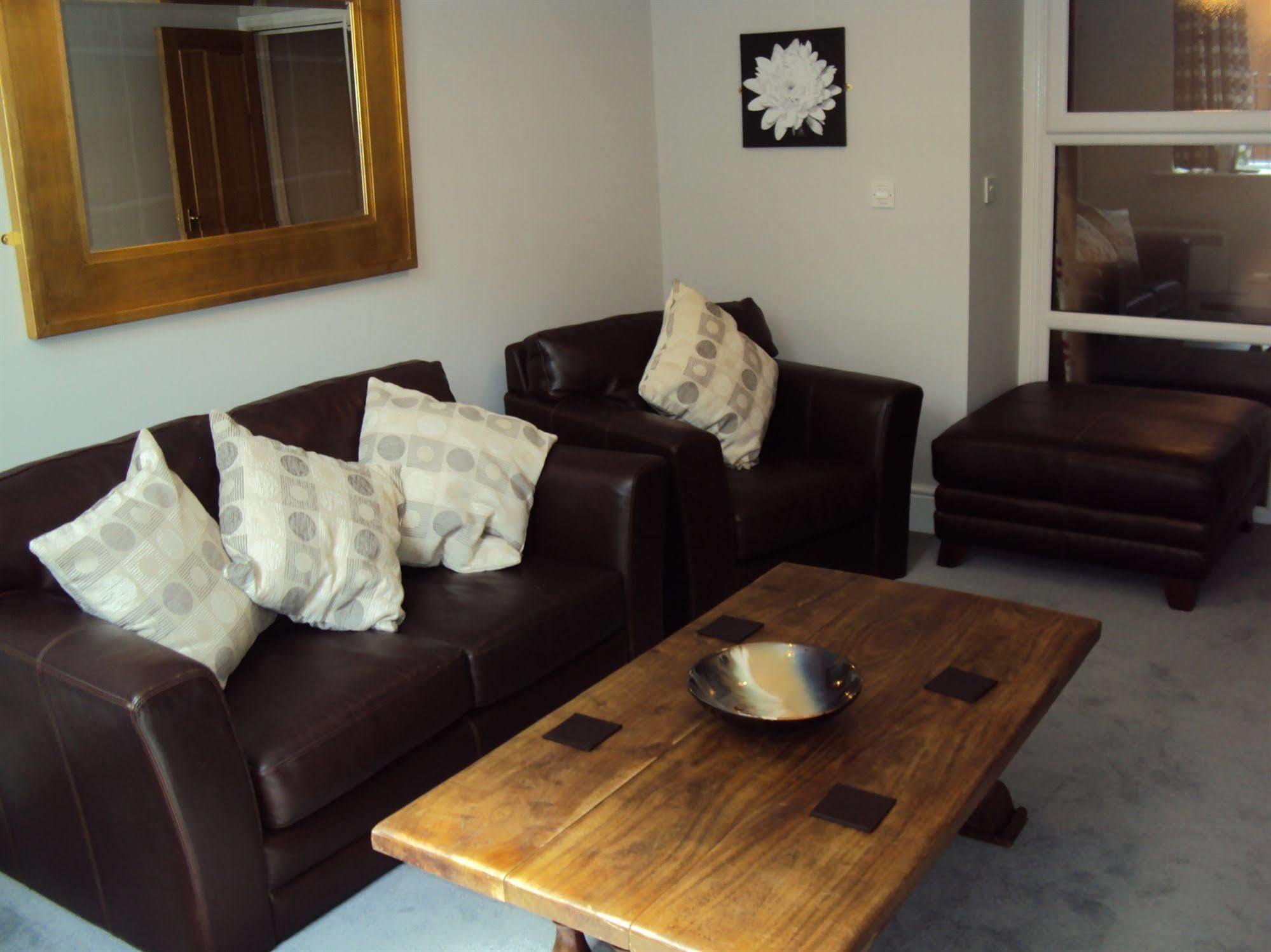 Jeffersons Hotel & Serviced Apartments (Adults Only) Barrow-in-Furness Bagian luar foto